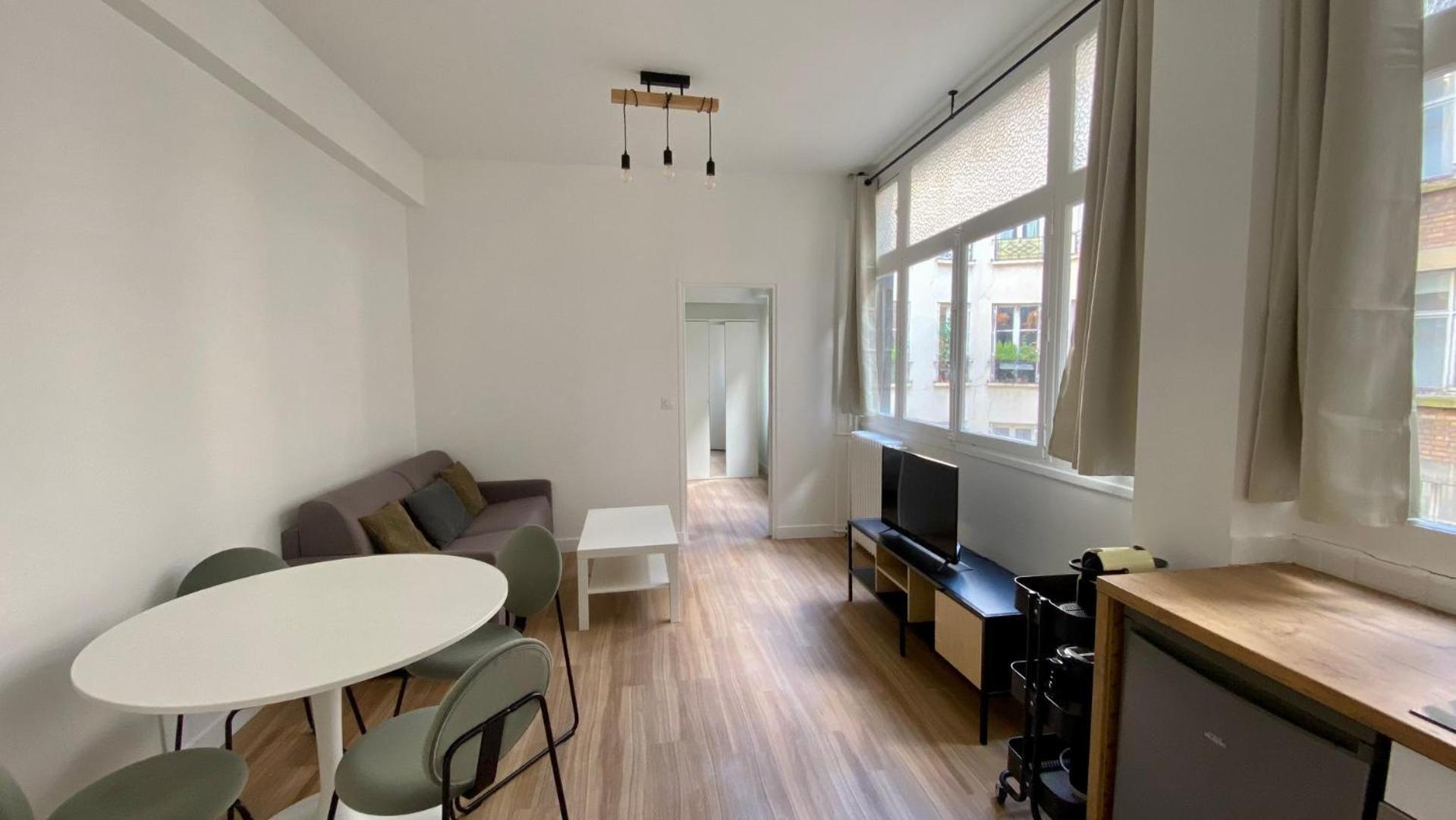 Appartement Charmant Proche Grands Boulevard 4P Paris Luaran gambar