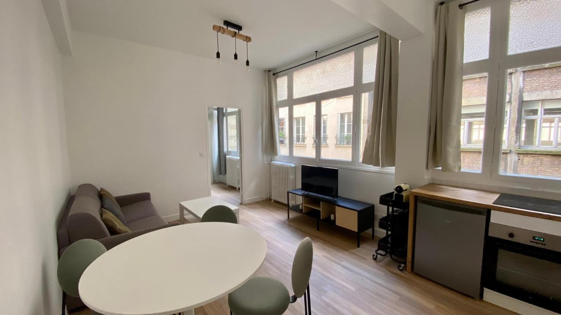 Appartement Charmant Proche Grands Boulevard 4P Paris Luaran gambar